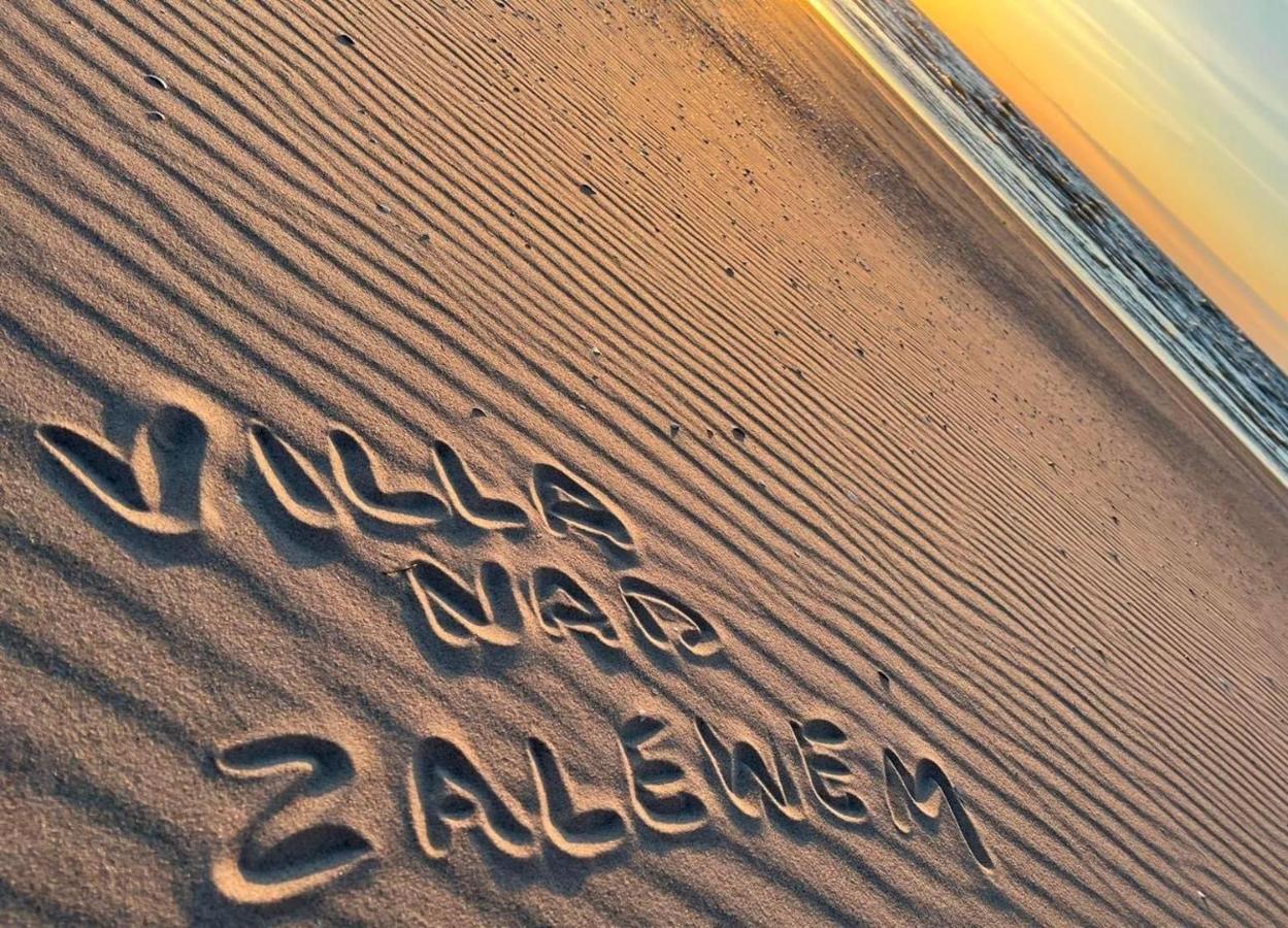 Villa Nad Zalewem Dziwnówek Buitenkant foto